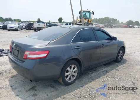 2011 Toyota Camry Le from USA, damaged, VIN 4T1BF3EK0BU678810
